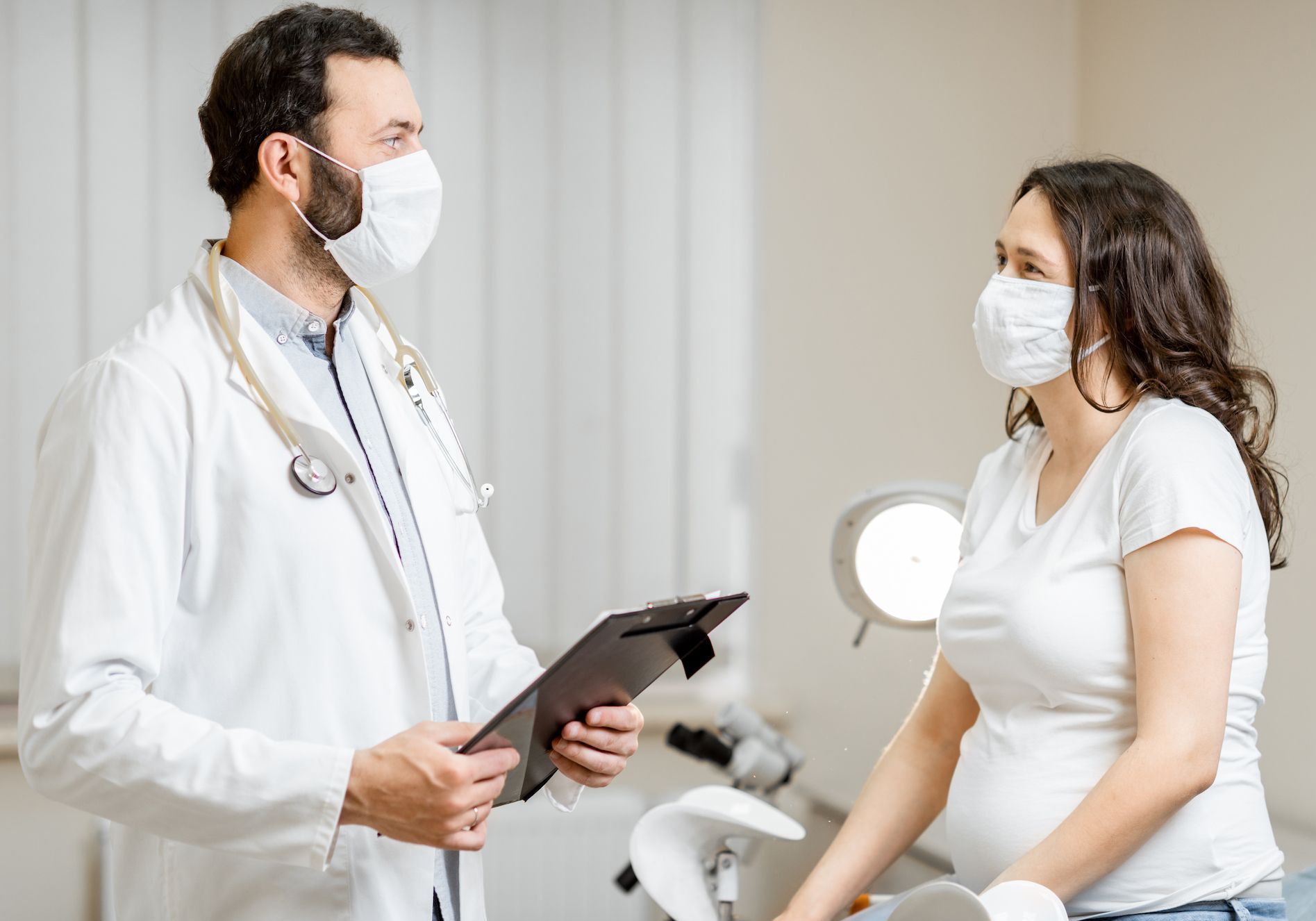 Médecin proche de ses patients